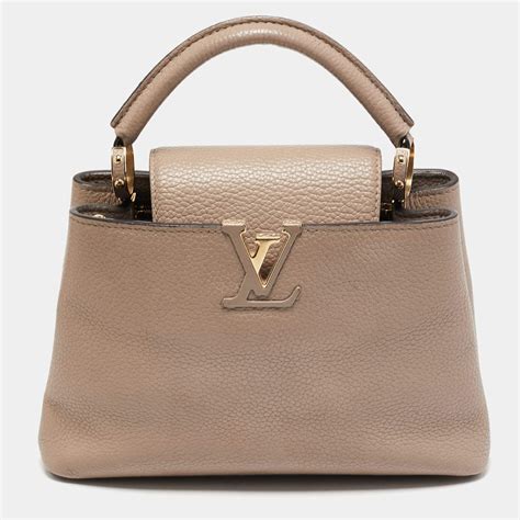 louis vuitton pre-owned capucines bb handbag|louis vuitton capucines sizes.